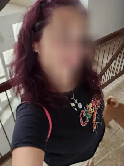 Aleksandra, 33