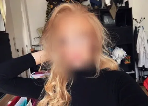 Alma, 21