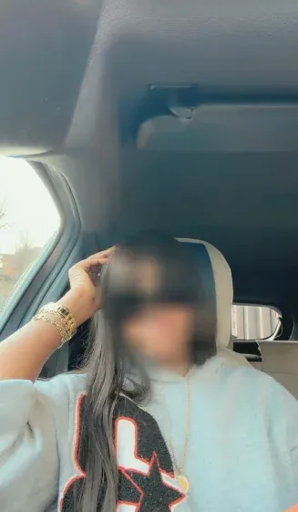 Amira, 36