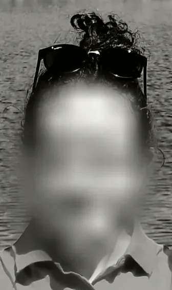 Andrea, 36