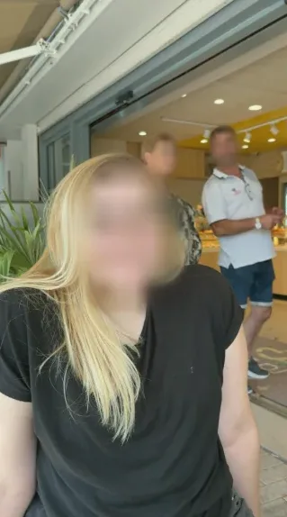 Bianca, 21