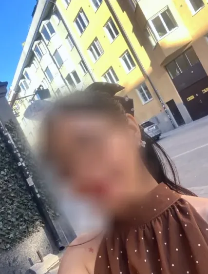 Kamilla, 26