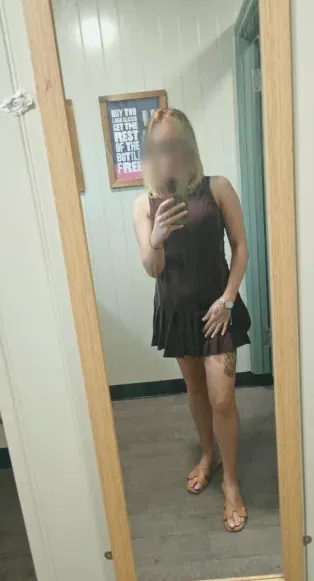 Karla, 36