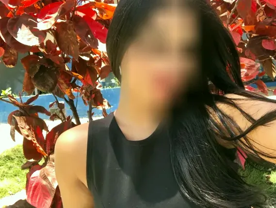 Sofie, 27